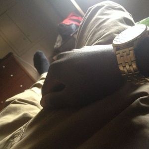 Meet your Posher, Eldosh